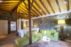 Hotels in Askas